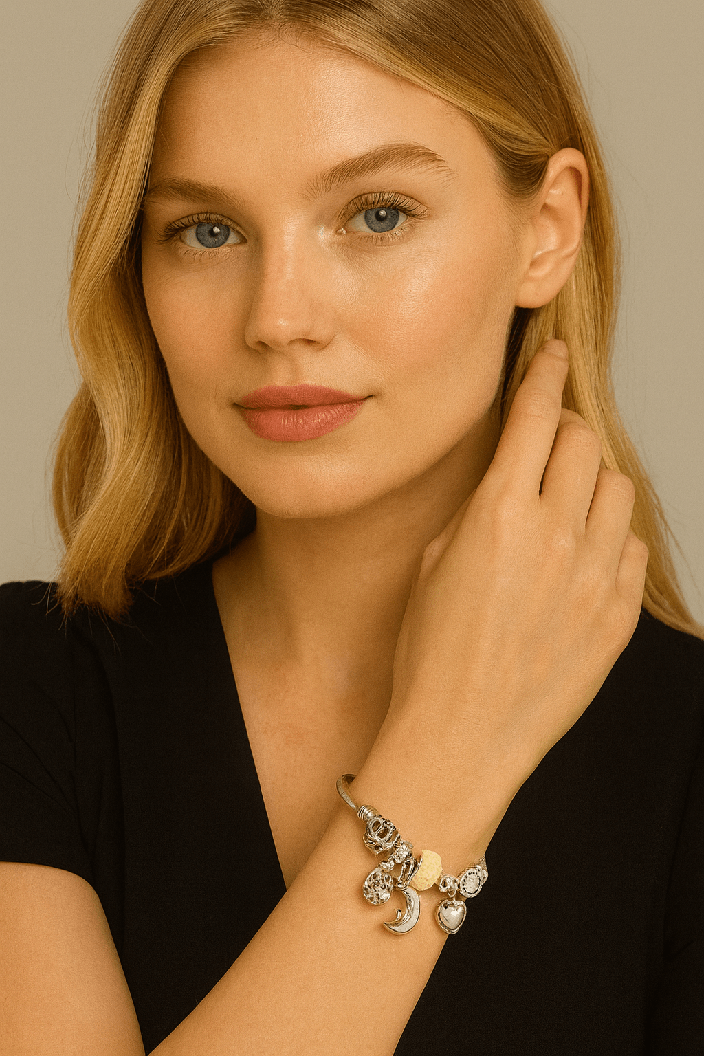 Ay & Kalp Charm Detaylı Pandora Bileklik - Bilen Jewelry